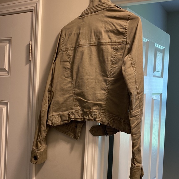 Abercrombie & Fitch jacket - Picture 3 of 3